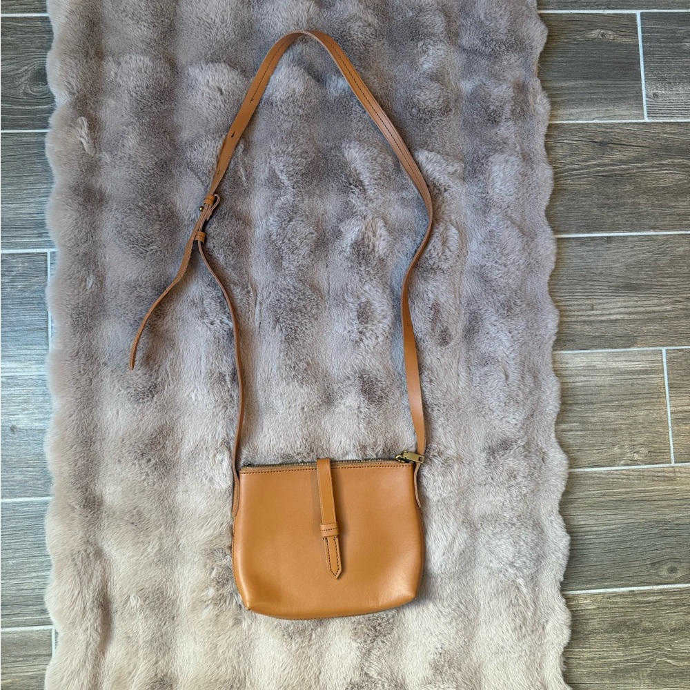 J Crew Ryann tan leather crossbody bag with gold hardware
